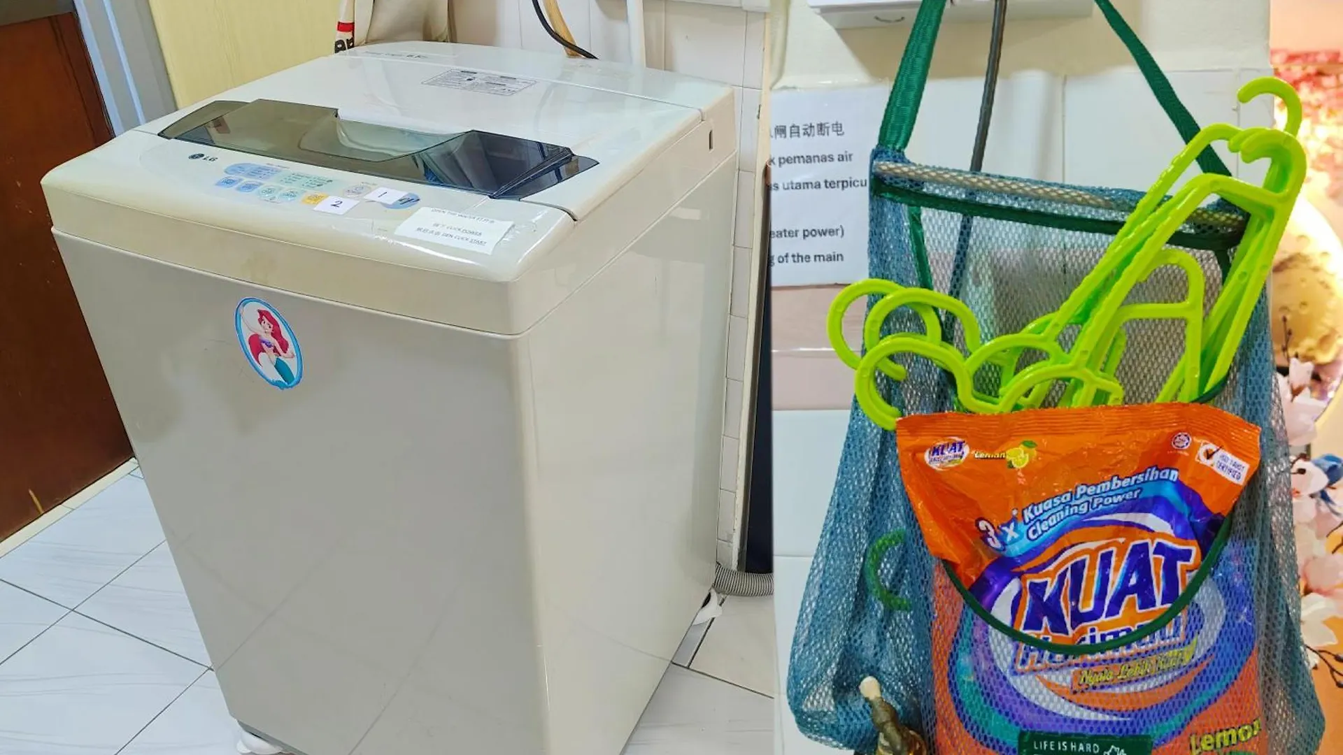 Lucky Cat Homes , Arcade Machine, Tvbox Majong , Big Moon Malacca Apartment